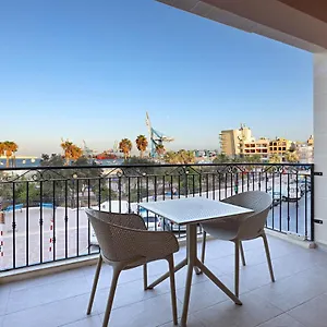  Apartament Gem Beachfront With Amazing Bay And Sea Views